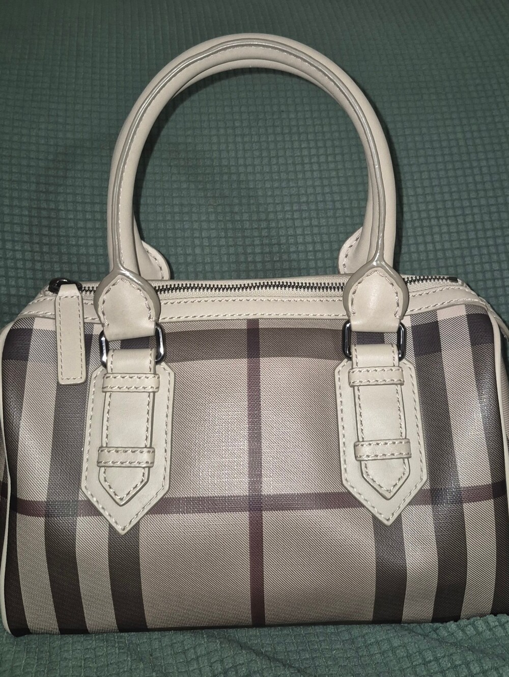 Burberry Boston bag